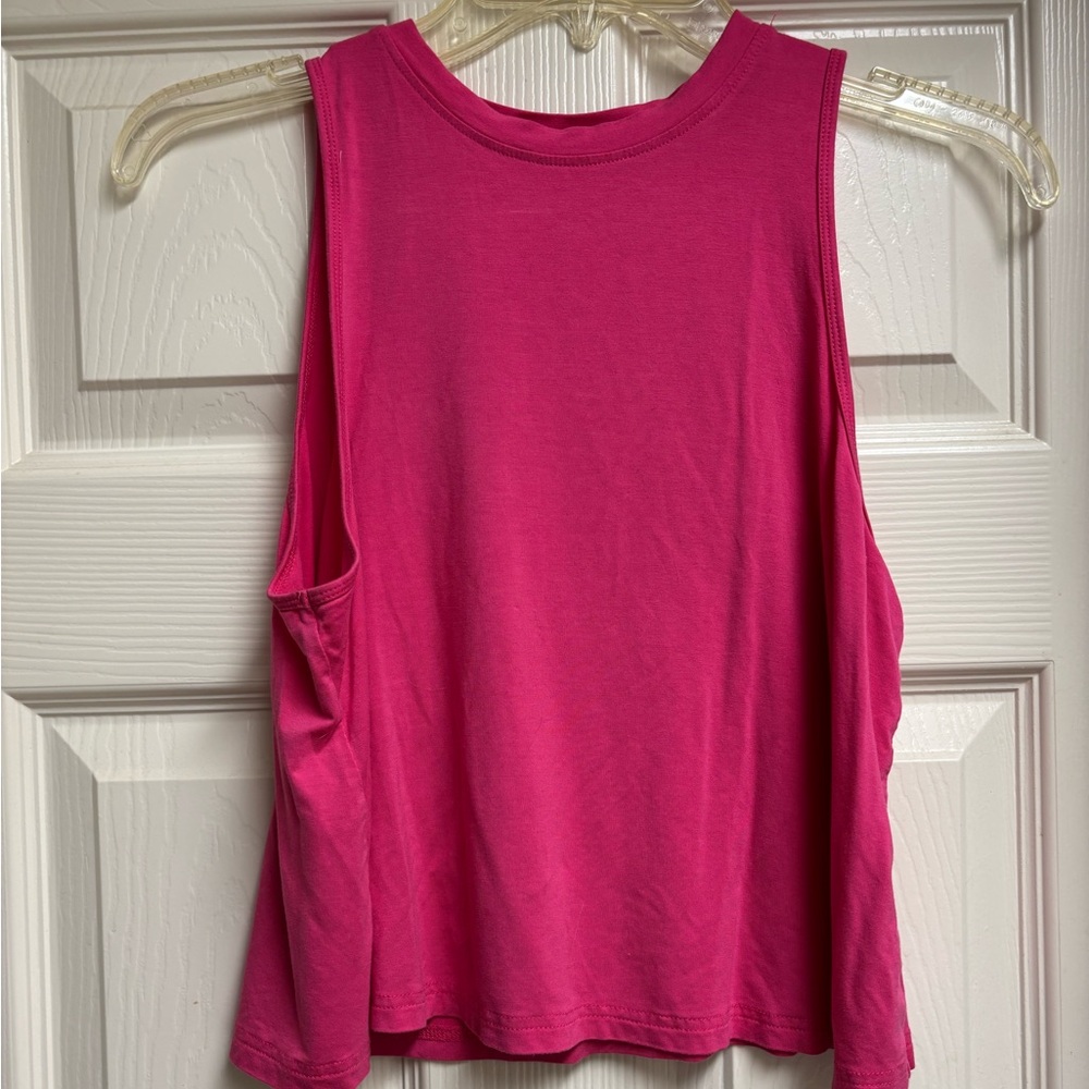 Women's Pink Sleeveless Top